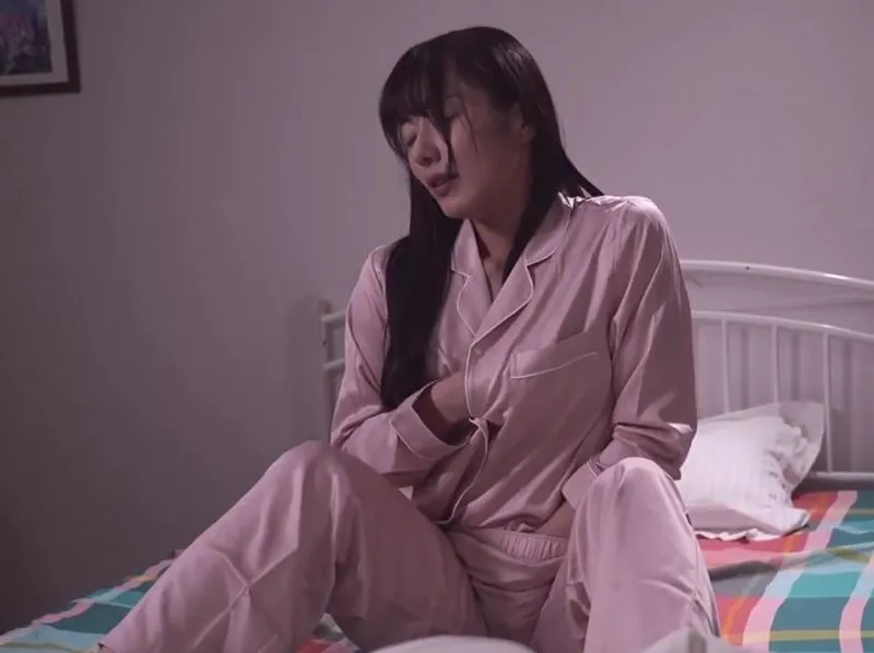Thủ dâm hàng đêm vì ông xã bỏ bê, vợ yêu quyết định tìm đến ứng dụng hèn hò